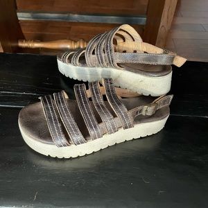 Bed Stu Ensley Sandal